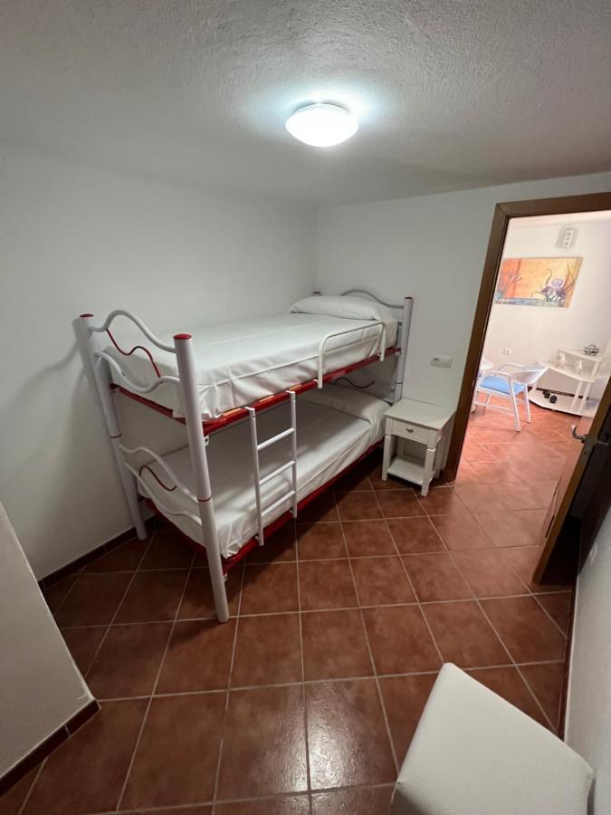 卡拉加尔达纳Casa Montse别墅 外观 照片